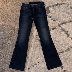 Brand New 7 for all mankind Jeans size 26.